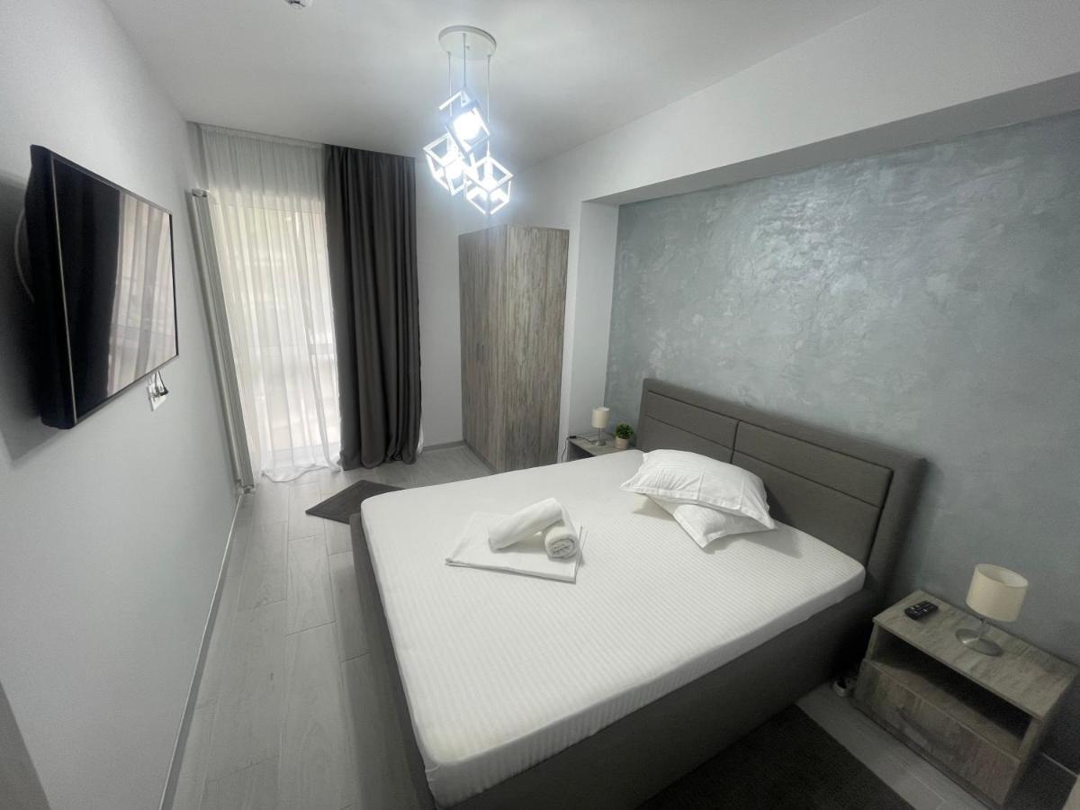 Velier Holiday Apartments Mamaia Esterno foto